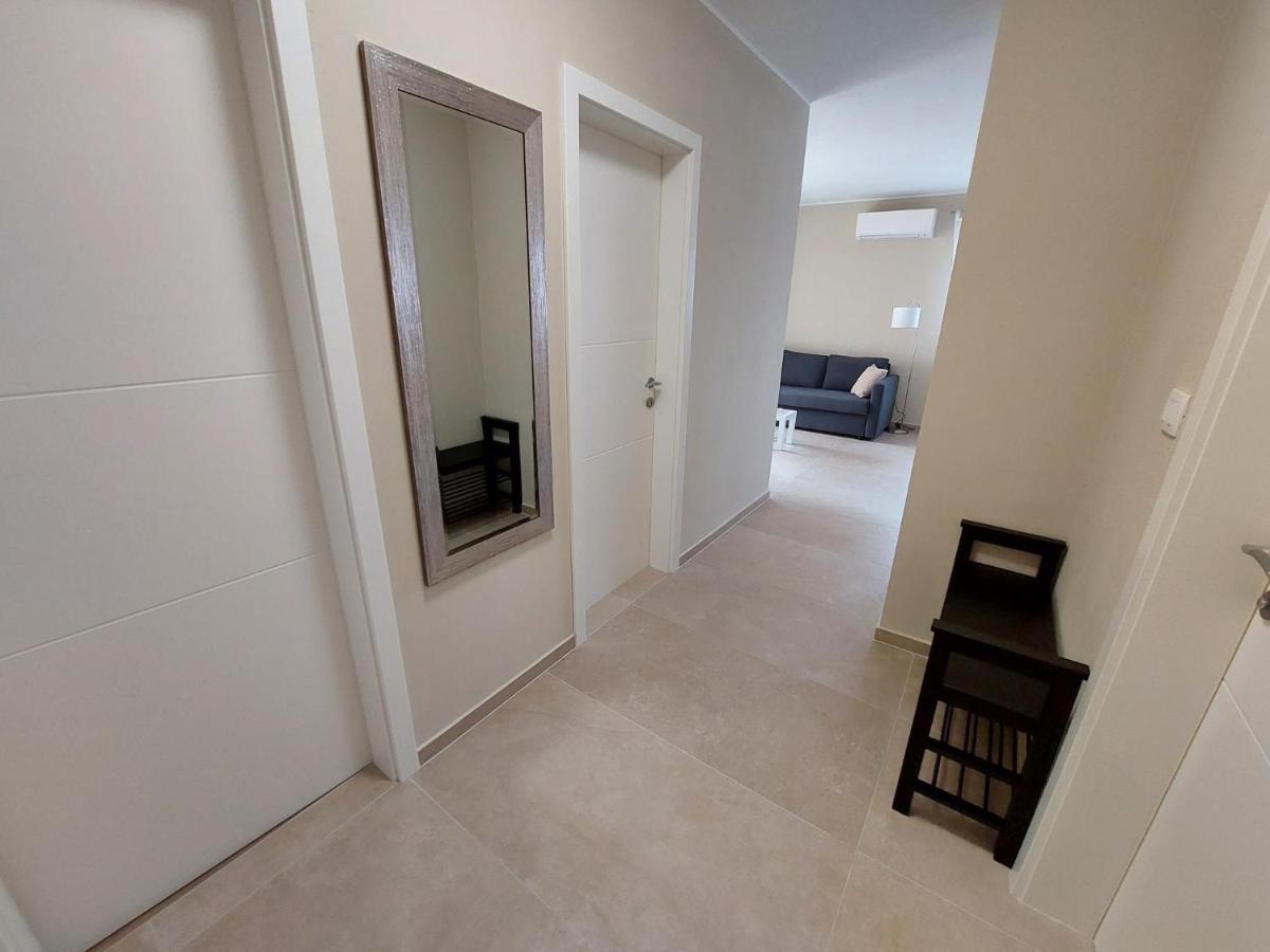 Seashells Apartments Tribunj Tribunj  Ngoại thất bức ảnh